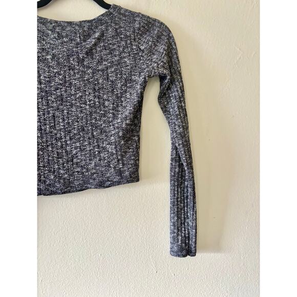 Abercrombie & Fitch Long Sleeve Crop Top Rib Knit Heather Gray Sweater Shirt - Picture 9 of 9